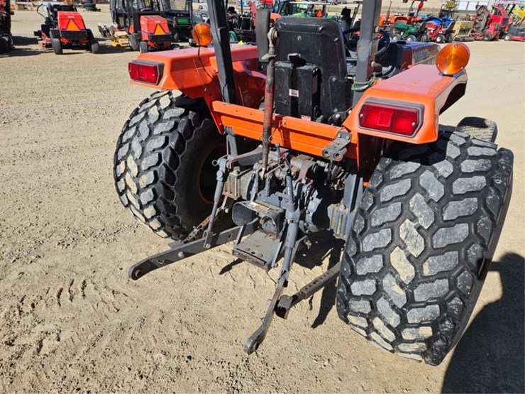 kubota-m5400-image-16