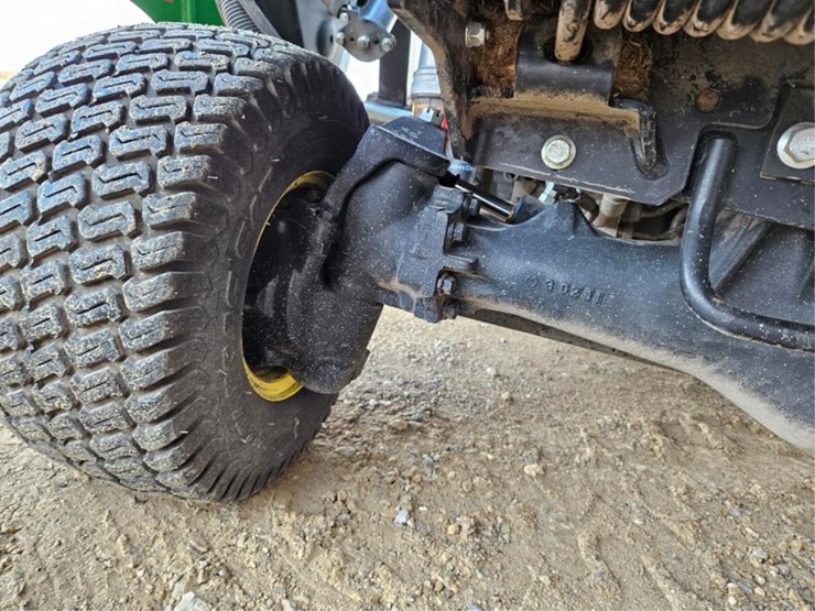 2021-john-deere-1600-turbo-image-36