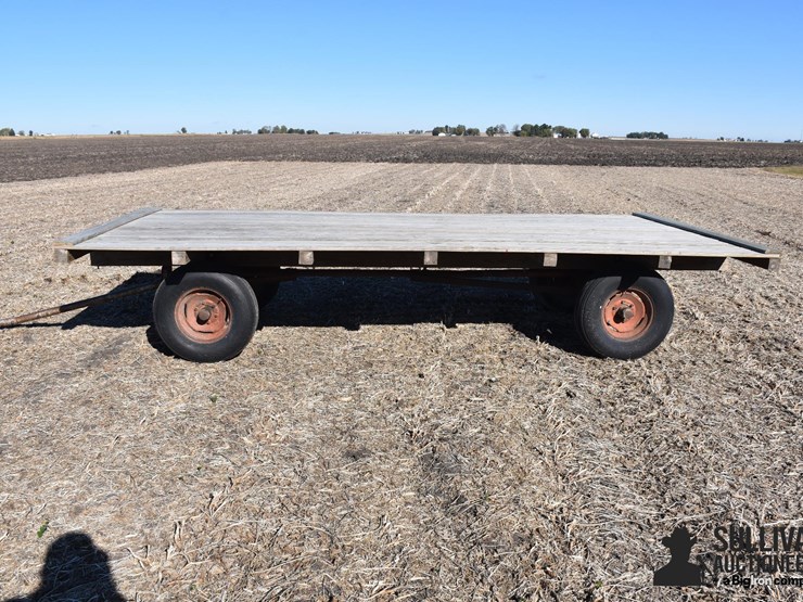 wooden-hayrack-image-8