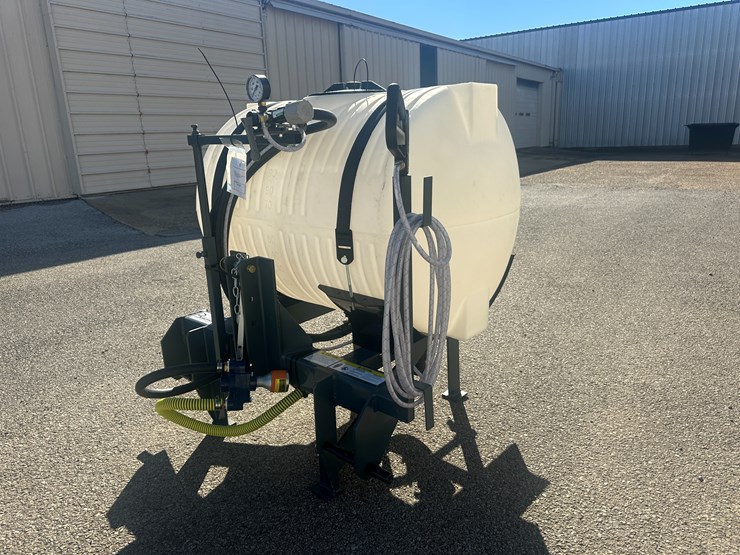 caterpillar-12-image-1