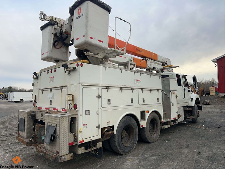 2012-international-7400-image-5