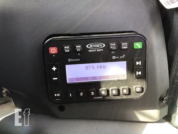 2024-kubota-svl97-2-image-18