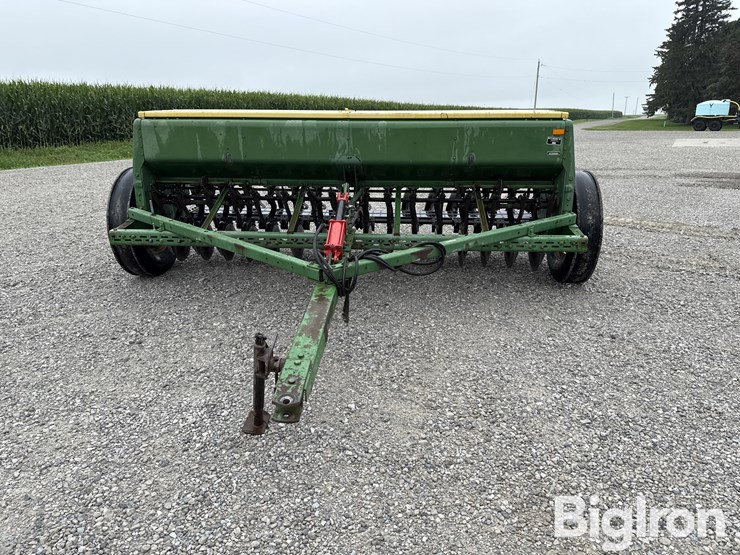 john-deere-8000-image-2