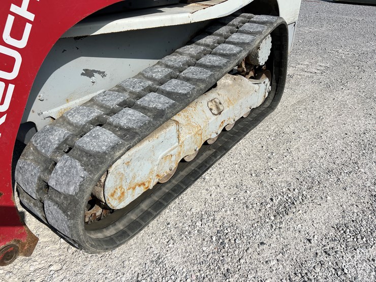 2018-takeuchi-tl12r2-image-13