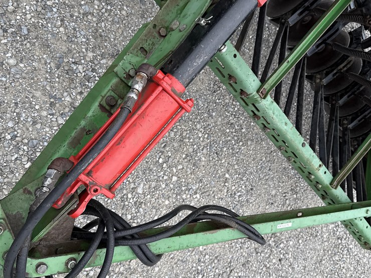 john-deere-8000-image-10