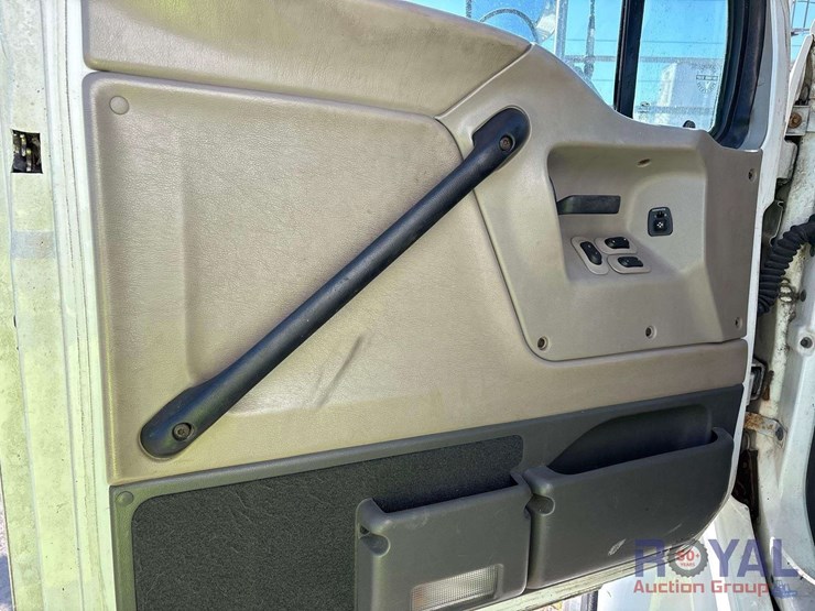 2008-sterling-acterra-image-6