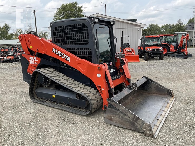 2020-kubota-svl95-2s-image-7