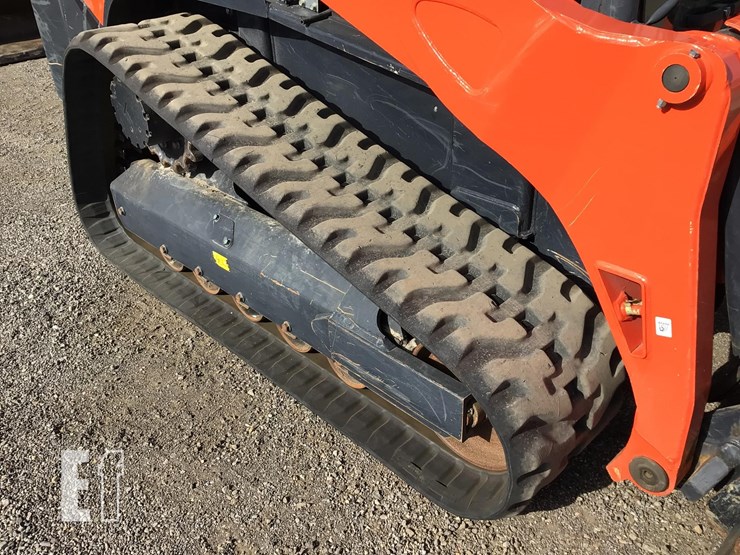 2024-kubota-svl97-2-image-22