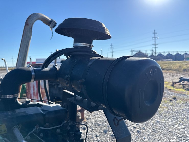 massey-ferguson-4-image-8