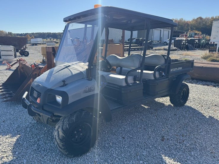 2020-club-car-carryall-1700-image-1