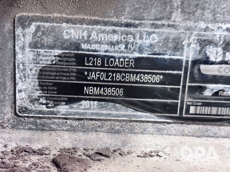 2011-new-holland-l218-image-42