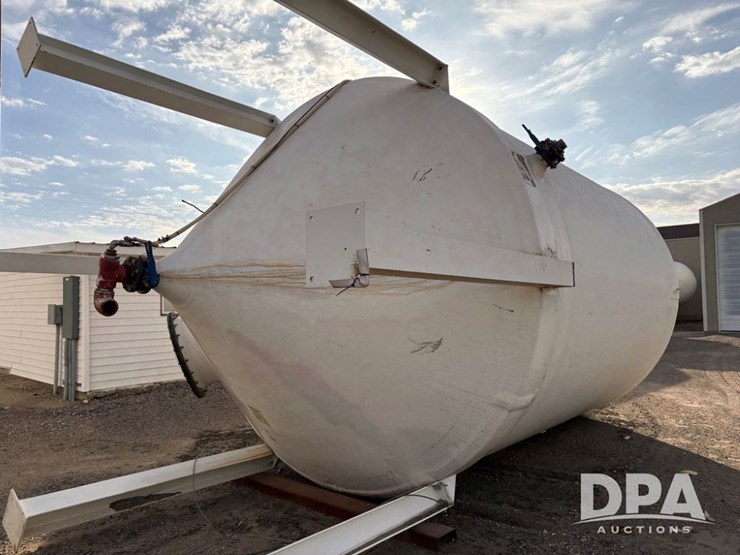 design-tanks-cone-bottom-tank-(pd5330)-image-2