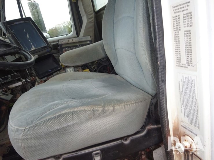 2002-international-2554-image-63