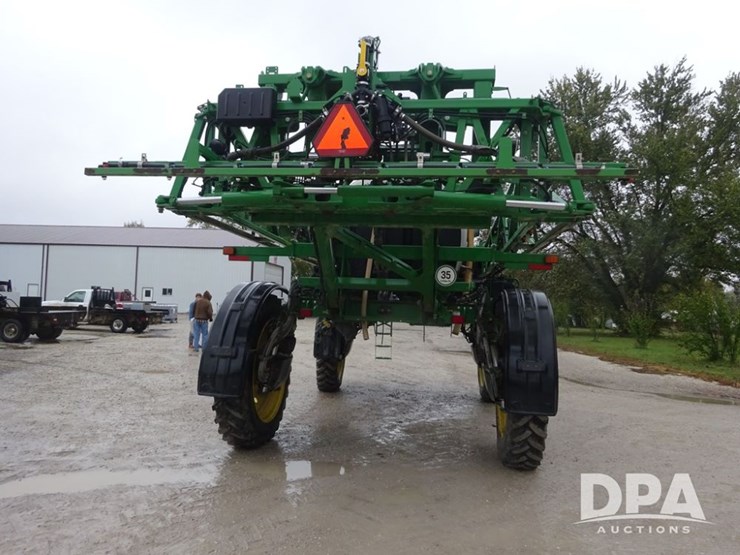 2017-john-deere-r4038-image-29