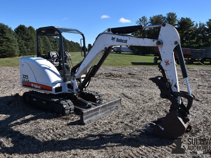 2007-bobcat-329g-image-3