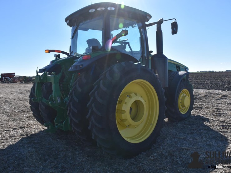 2013-john-deere-8235r-image-5