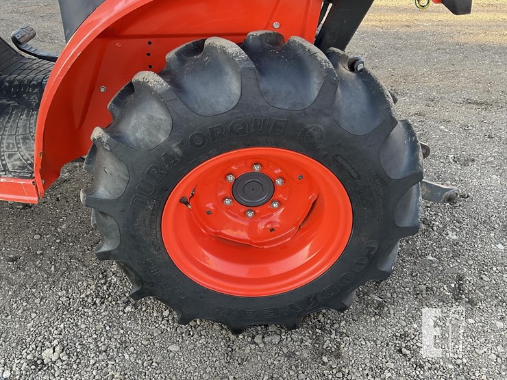 2018-kubota-b2601hsd-image-12