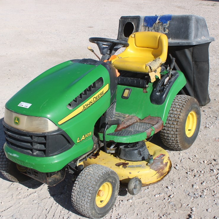 JOHN DEERE LA105