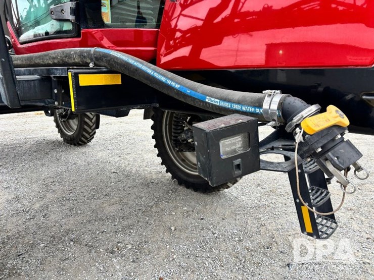 2019-case-ih-patriot-4440-image-73