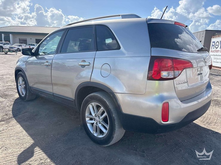 2015-kia-sorento-image-4