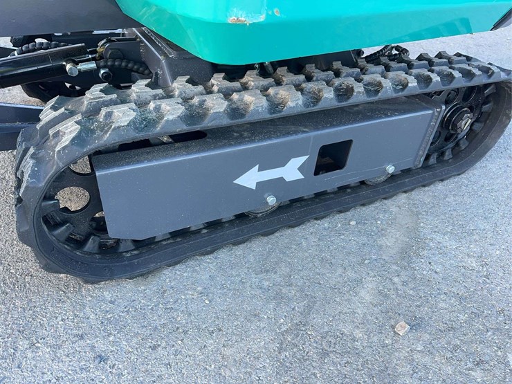 2025-cfg-qk16r-mini-excavator-image-11