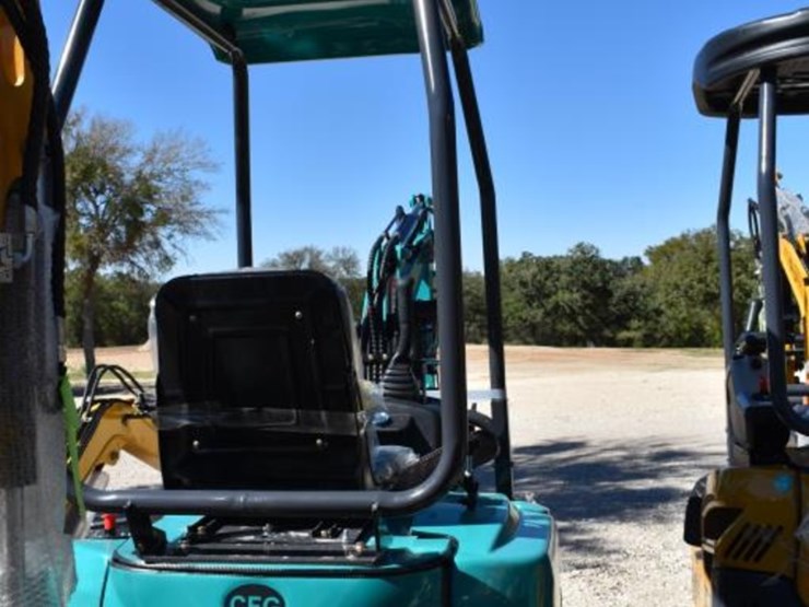 cfg-qk16r-mini-excavator-(serial-#-qk16r202509031436)-(k)-image-6