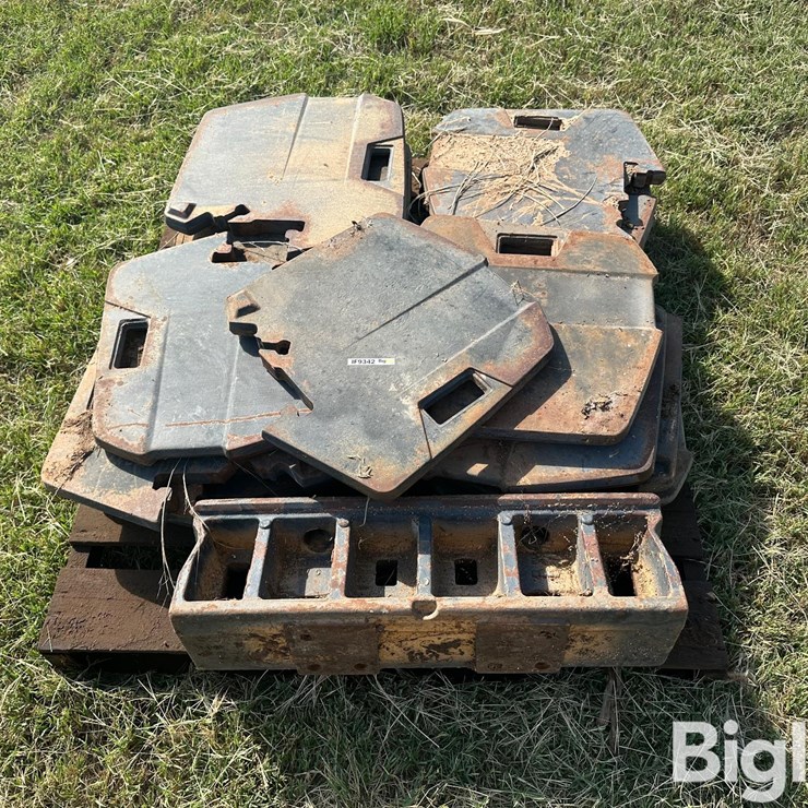 Case IH Front Suitcase Weights