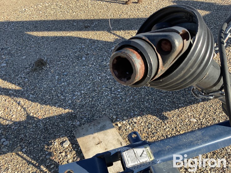 harvest-international-h1084xt-torpedo-auger-w/swing-hopper-image-10