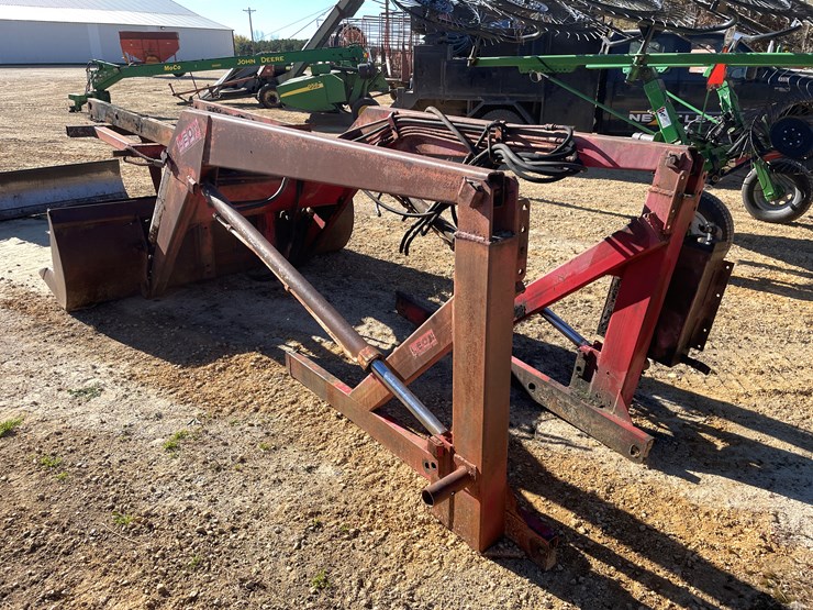 #5937-•-leon-front-end-loader-image-6