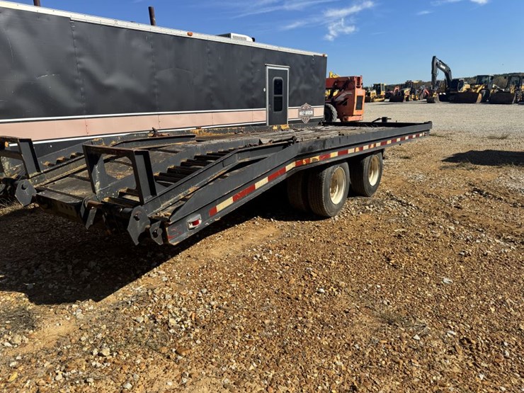 #4646-•-pintle-hitch-trailer-image-3
