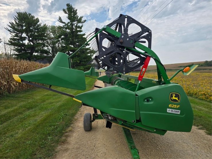 john-deere-625f-image-2