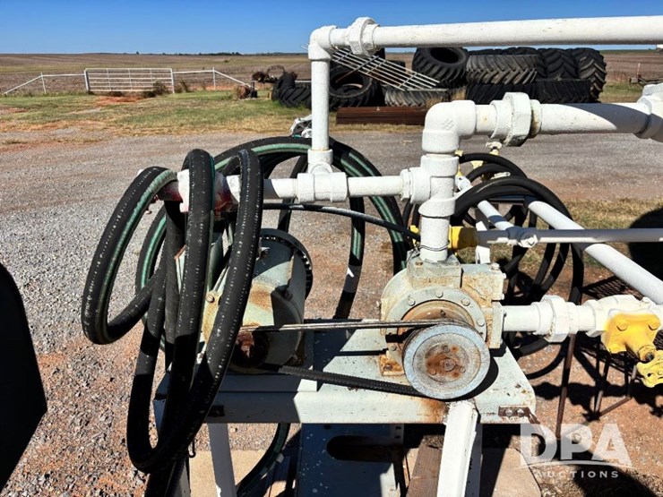 1976-trinity-tank-image-38