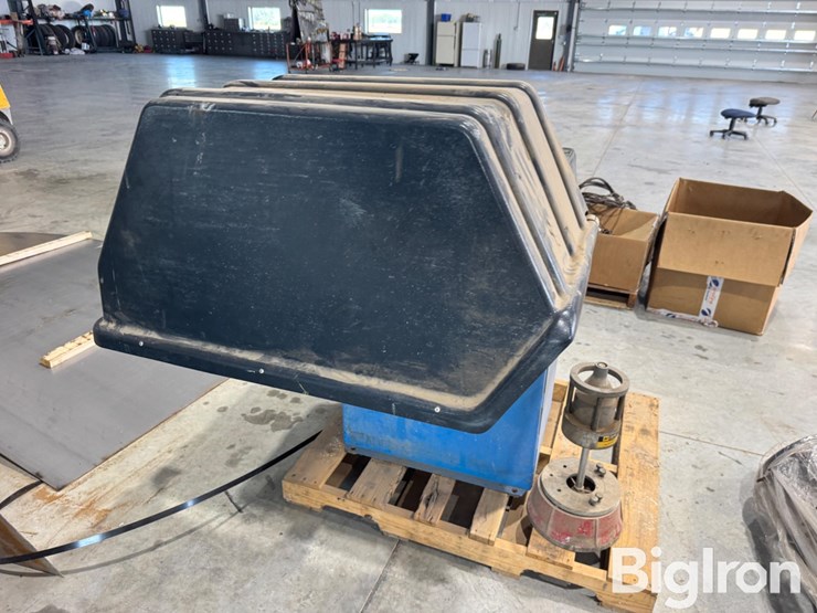 1997-geodyna-40-tire-balancer-image-6