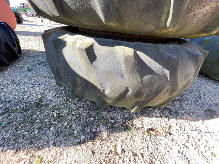 #5940-•-set-of-18.4-38-duals-image-17