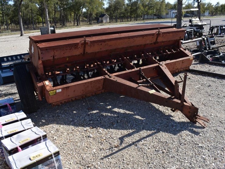 case-ih-5100-image-1