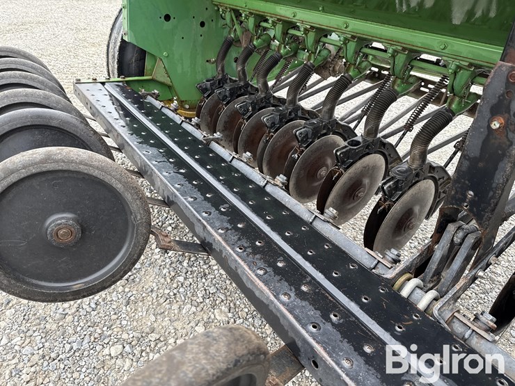 john-deere-8000-image-17