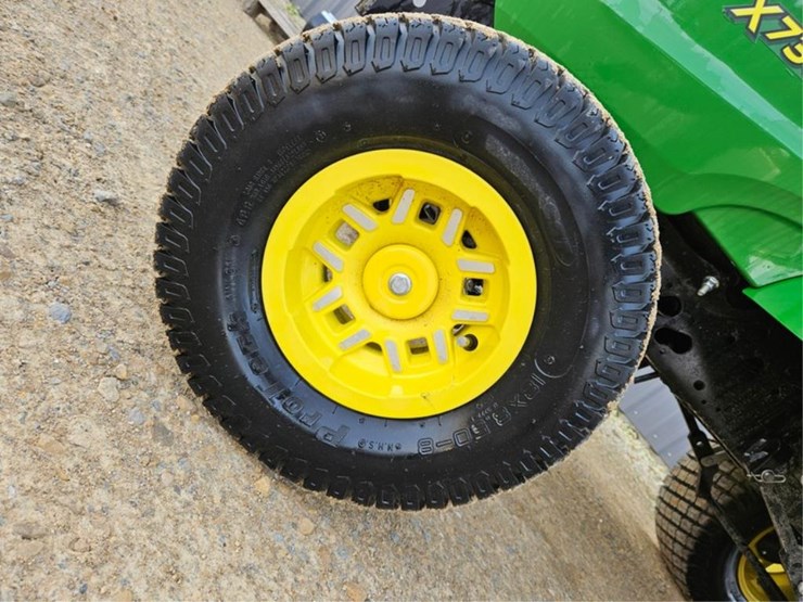 john-deere-x730-image-25
