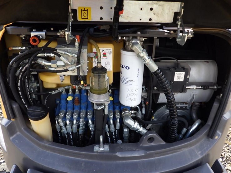 volvo-ecr40d-image-19