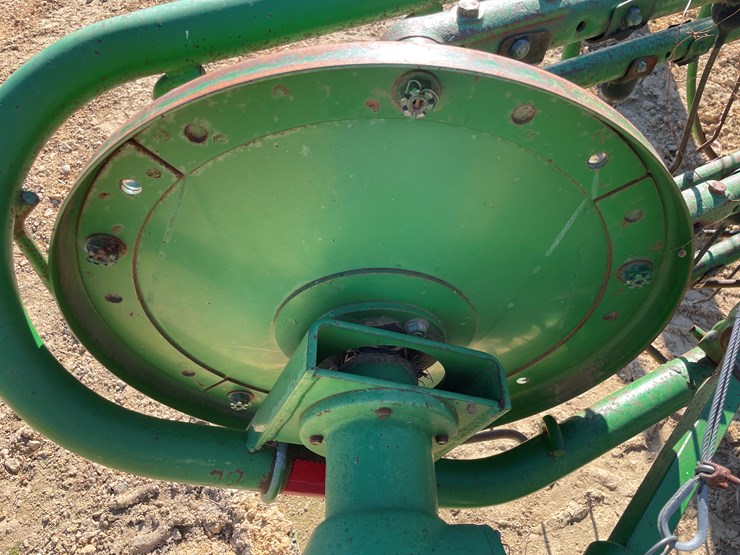 john-deere-662-image-12