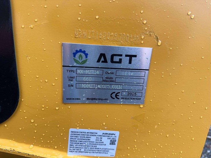 2025-agt-mx-mzt14-compact-track-loader-image-7