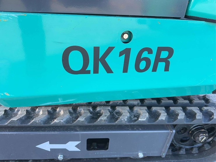 2025-cfg-qk16r-mini-excavator-image-12