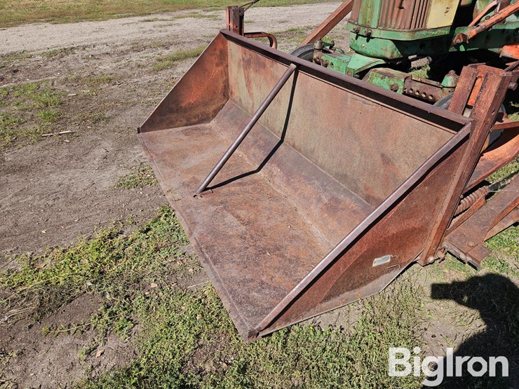 1958-john-deere-720-image-12