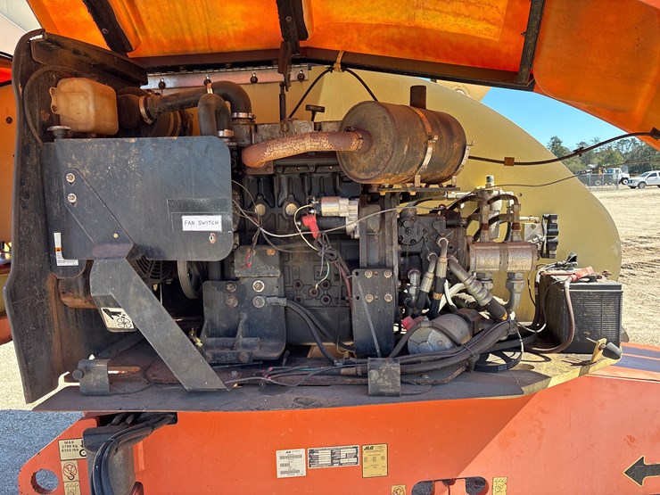 jlg-460sj-image-11