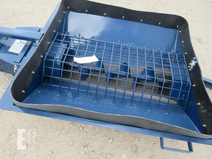 harvest-international-t852-image-14