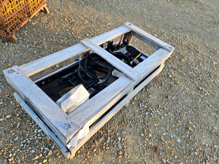 mahindra-2645-image-5