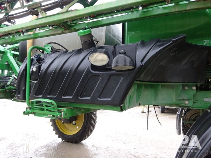 2017-john-deere-r4038-image-86