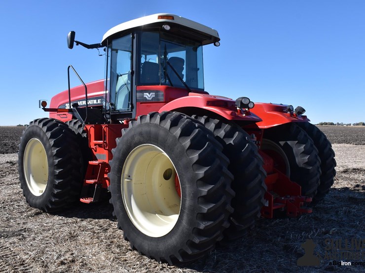 2010-versatile-375-image-7