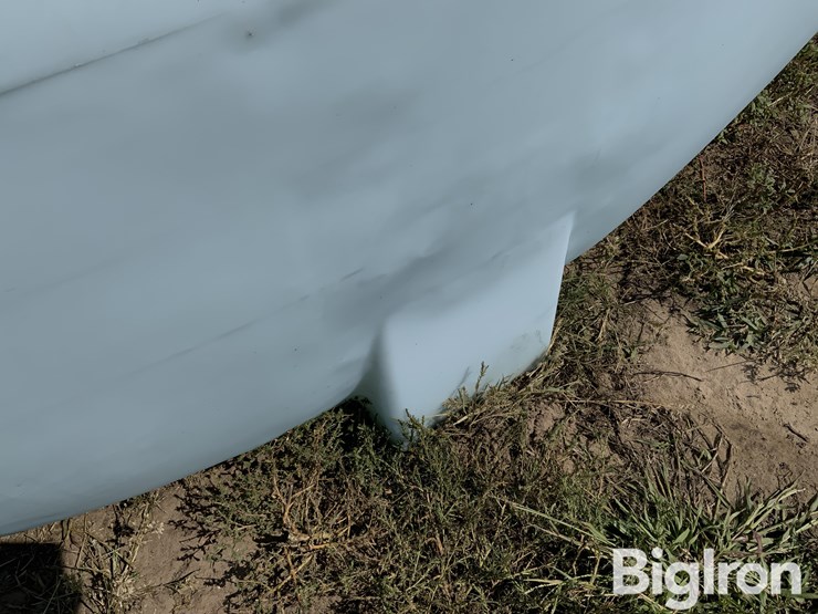 2550-gallon-poly-tank-image-10