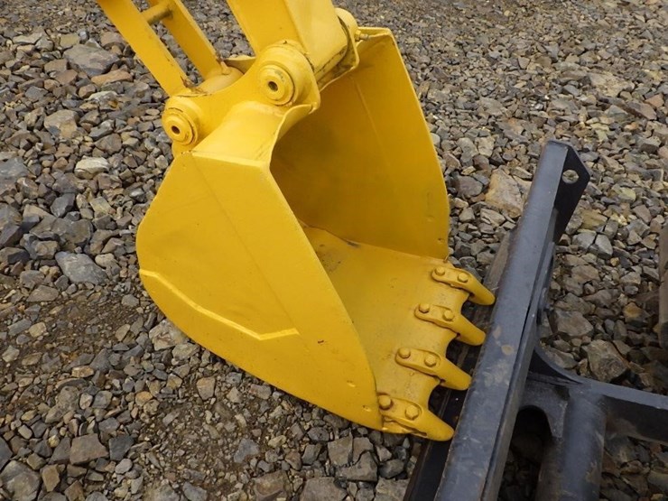 komatsu-pc50uu-1-image-6