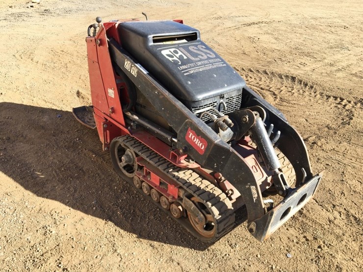 2013-toro-22323-stand-on-compact-track-loader,-image-2